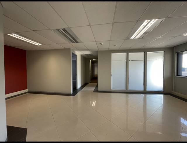 418M² OFFICE TO LET IN SANDTON CENTRAL